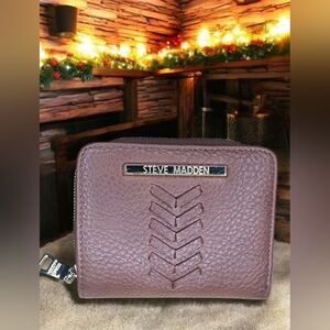 Steve Madden French Zip Around Textured Wallet